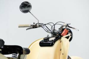 Imagen 26/50 de Moto Guzzi DUMMY (1951)
