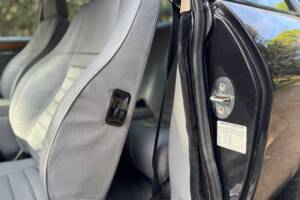 Image 32/47 of Jaguar XJ-S 3.6 (1988)