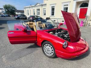 Image 5/50 of Alfa Romeo 2.0 Spider (1991)