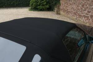 Image 14/50 of Mercedes-Benz 300 SL-24 (1992)