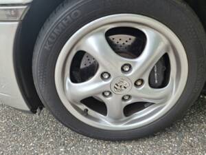 Bild 8/8 von Porsche 911 Carrera (1998)