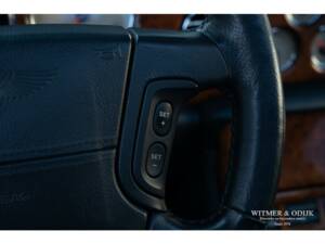 Immagine 15/26 di Bentley Arnage Red Label (2001)