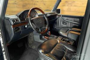 Bild 13/19 von Mercedes-Benz G 36 AMG (lang) (1995)
