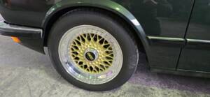 Image 7/11 of BMW 525i (1983)