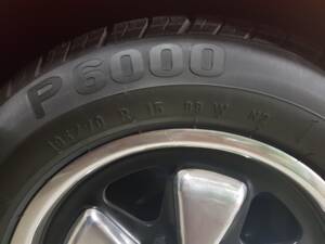 Image 13/79 of Porsche 912 (1969)