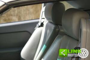 Image 16/50 of Mercedes-Benz 300 SL-24 (1989)