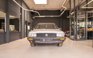 Image 42/132 of Volkswagen Santana 1.8 (1985)