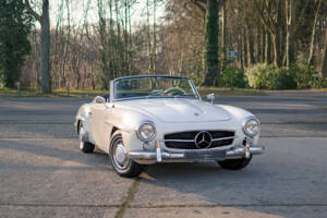 Image 2/42 of Mercedes-Benz 190 SL (1961)