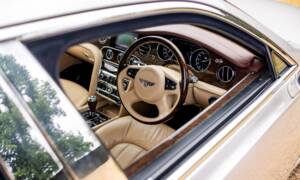 Image 4/50 of Bentley Mulsanne (2011)