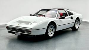 Bild 2/18 von Ferrari 328 GTS (1987)