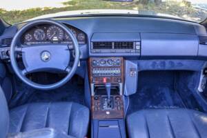 Image 39/50 of Mercedes-Benz 300 SL (1991)