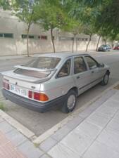 Image 4/5 of Ford Sierra 2.0 S (1985)