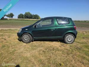 Afbeelding 2/15 van Toyota Yaris 1.33 VVT-i (2000)
