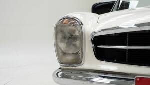 Image 14/15 of Mercedes-Benz 280 SL (1969)