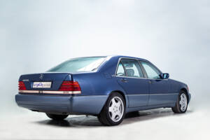Image 9/28 de Mercedes-Benz 600 SEL (1993)