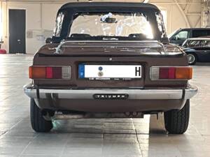 Immagine 13/50 di Triumph TR 6 (1974)