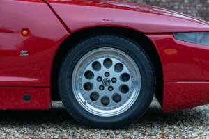 Image 39/50 of Alfa Romeo SZ (1991)