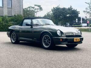 Bild 15/41 von MG RV8 (1994)