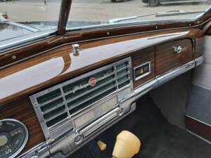 Bild 6/8 von Plymouth Special Deluxe (1950)