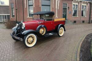 Image 41/55 of Ford Model A Tudor Sedan (1931)
