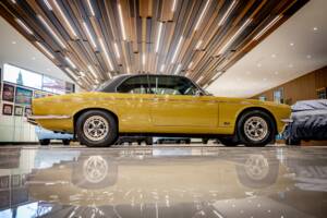 Image 17/50 de Jaguar XJ 6 C 4.2 (1975)