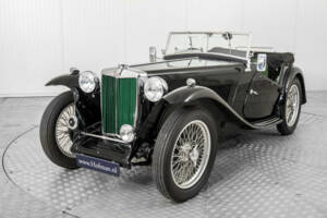 Image 17/50 of MG TC (1947)