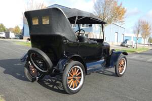 Image 9/41 of Ford Model T Touring (1925)