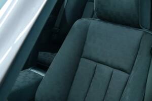 Bild 33/50 von Mercedes-Benz 400 SE (1991)