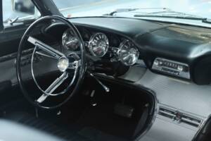 Immagine 33/50 di Ford Thunderbird (1962)