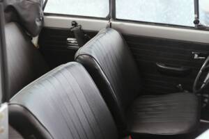 Image 27/37 of Volkswagen Beetle 1302 (1971)