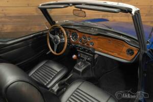 Imagen 11/19 de Triumph TR 6 (1973)