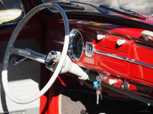 Imagen 146/171 de Volkswagen Käfer 1200 (1965)