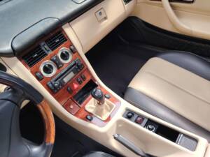 Bild 39/54 von Mercedes-Benz SLK 230 Kompressor (2002)