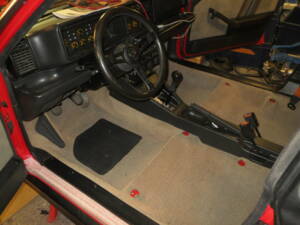 Imagen 77/85 de Lancia Delta HF Integrale 16V (1990)