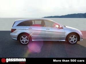 Bild 5/15 von Mercedes-Benz R 500 4MATIC (2006)