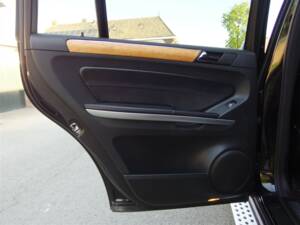 Afbeelding 72/100 van Mercedes-Benz GL 550 4MATIC (2008)