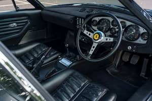 Afbeelding 14/26 van Ferrari 365 GTB&#x2F;4 Daytona (1971)