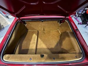 Bild 47/50 von Alfa Romeo 2.0 Spider (1991)