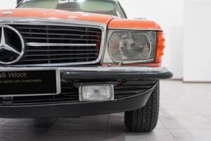 Image 10/89 of Mercedes-Benz 500 SLC (1980)