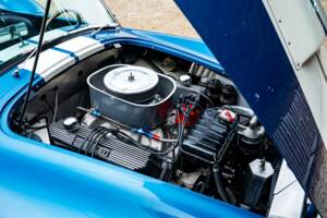 Image 16/33 of AC Cobra 427 (1965)