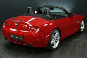 Image 2/50 of BMW Z4 M Roadster (2006)