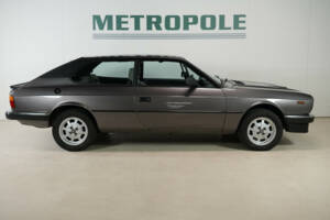 Immagine 11/35 di Lancia Beta HP Executive VX (1983)