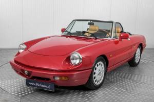 Bild 19/50 von Alfa Romeo 2.0 Spider (1992)