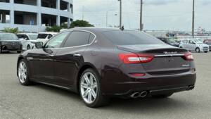 Image 7/56 of Maserati Quattroporte S (2015)