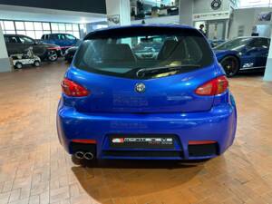 Image 5/22 of Alfa Romeo 147 3.2 GTA (2004)