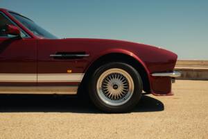 Bild 13/14 von Aston Martin V8 Vantage X-Pack (1987)