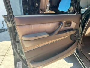 Image 13/41 of Toyota Land Cruiser J80 (1995)