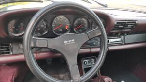 Image 33/104 of Porsche 911 Carrera 3.2 (1986)