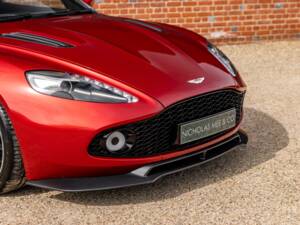 Bild 14/86 von Aston Martin Vanquish Zagato (2016)