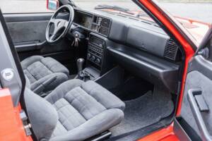 Imagen 10/15 de Lancia Delta HF Integrale Evoluzione I (1992)